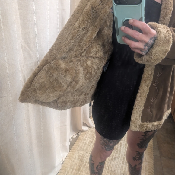 Braetan Brown Teddy-Lined Faux-Suede Jacket with Hood - Picture 10 of 10